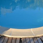 les-gites-du-cabardes-piscine-oscar